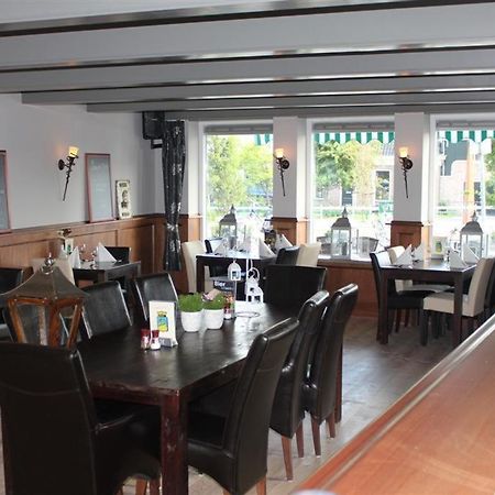 Stadsherberg 'Het Wapen Van Ijlst' IJlst Exterior foto