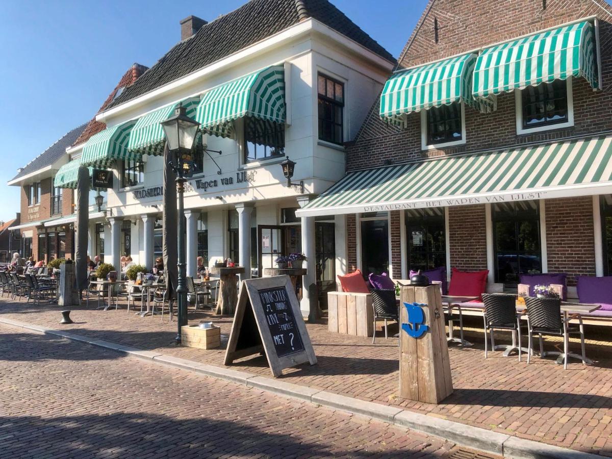 Stadsherberg 'Het Wapen Van Ijlst' IJlst Exterior foto
